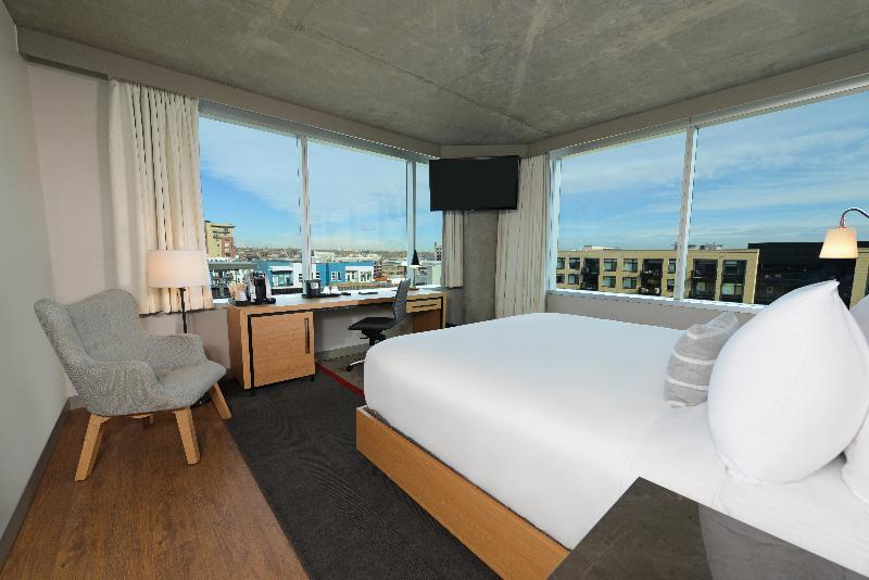 스탠다드 룸 킹사이즈 침대, Indigo Denver Downtown  Union Station, An Ihg