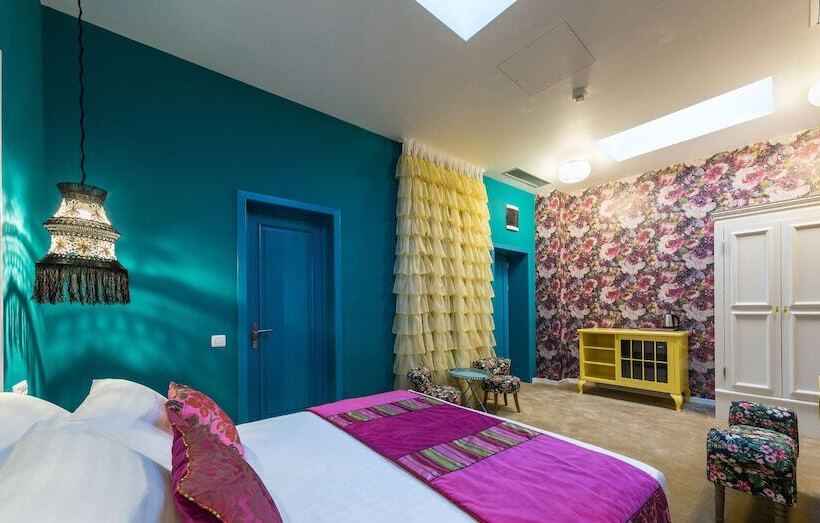 اتاق لوکس, The Mansion Boutique