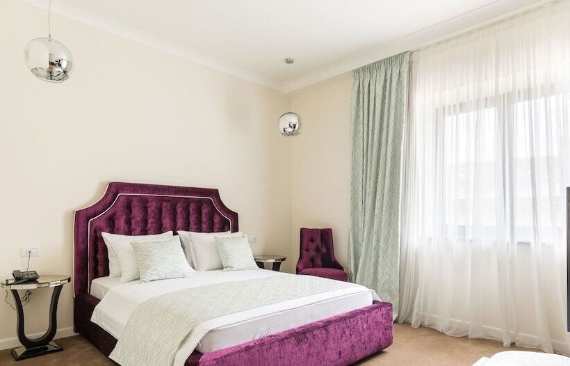 اتاق لوکس, The Mansion Boutique