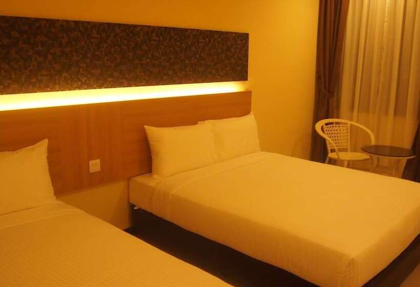 Люкс, 118 Hotel Macalister