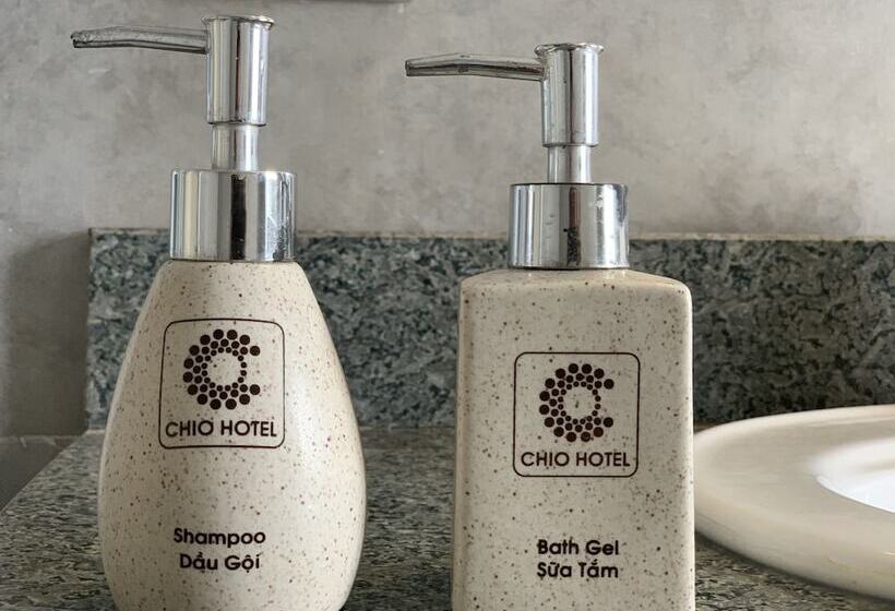 اتاق لوکس, Chio