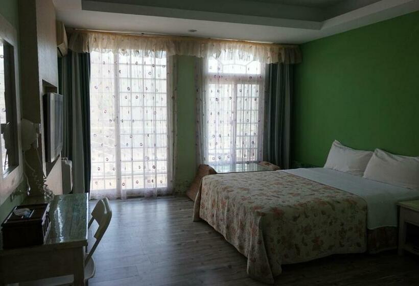 اتاق استاندارد, A Cup Hostel