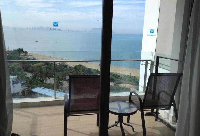 Номер Deluxe Кровать Кинг, Sanya Seacube Holiday