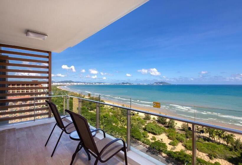 Люкс Семейный 2 Спальни, Sanya Seacube Holiday