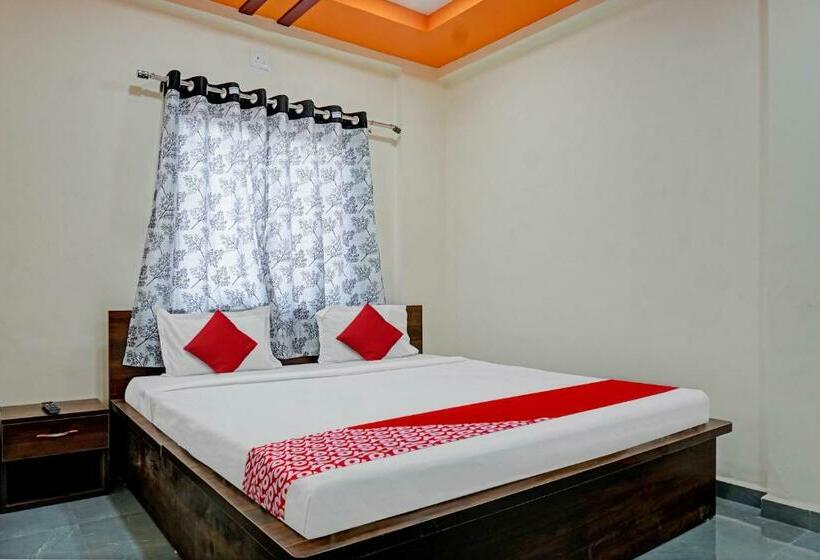 三人经典房间, Oyo Flagship Sai Balaji Lodge