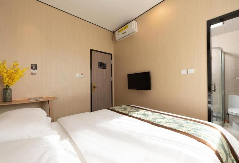 اتاق سوپریور, East Sacred Hotel ᴸᴱo   Foreign Accept   Two Minutes Walk To Subway 丨tourism Service English Speakin