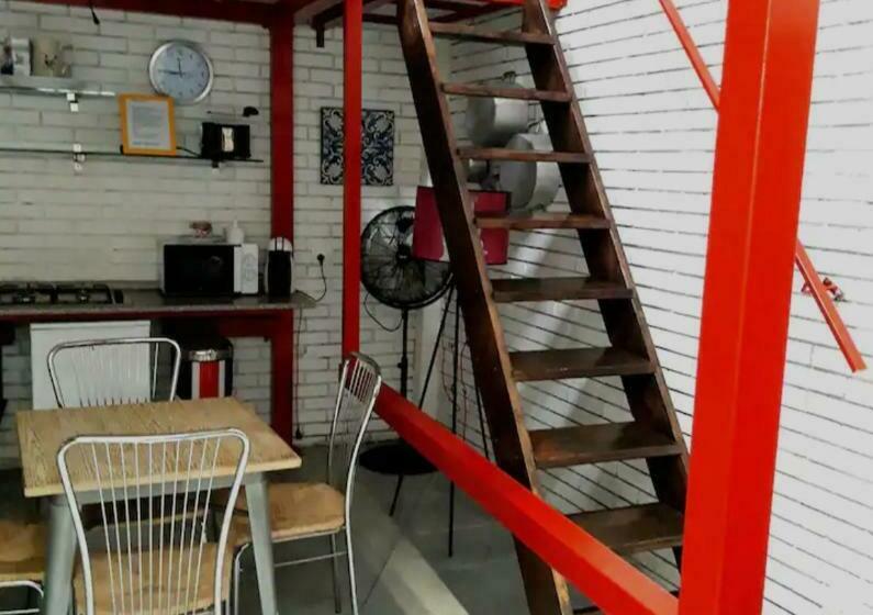 اتاق لوکس, Loft House