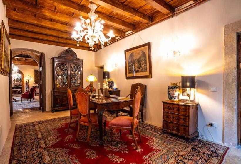 Номер Стандарт Вид на Сад, Villa Carrara Salvadori