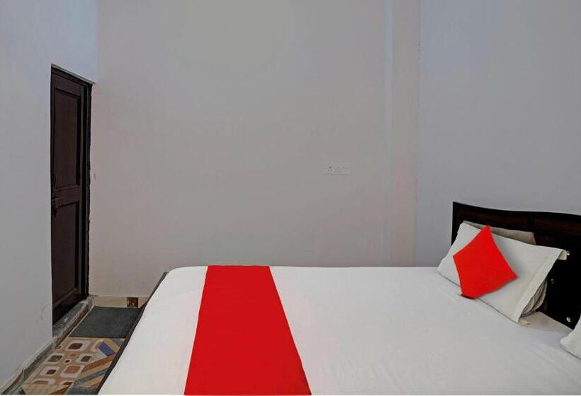 Üç Kişilik Klasik oda, Oyo Flagship Hotel Blue Moon