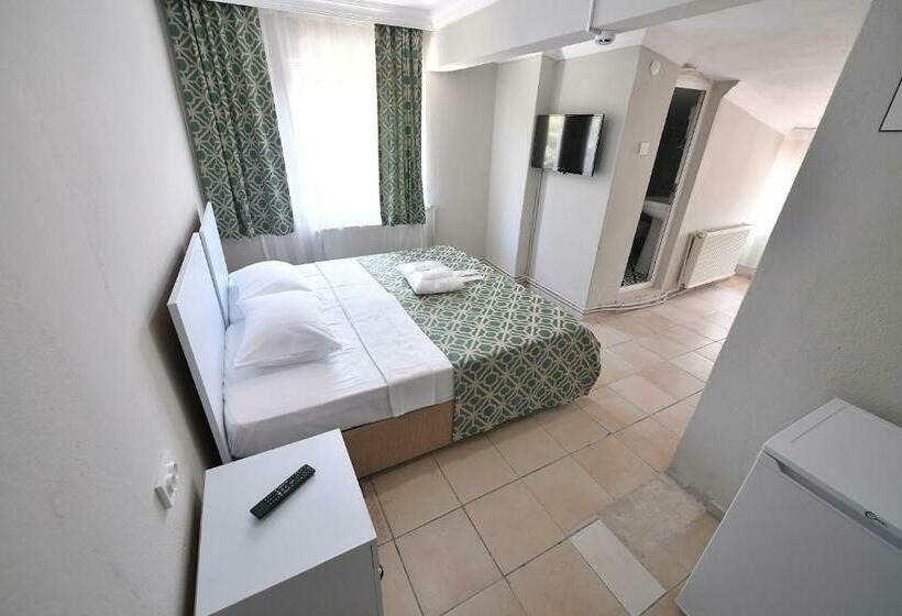 Номер Стандарт, Nilhan Otel
