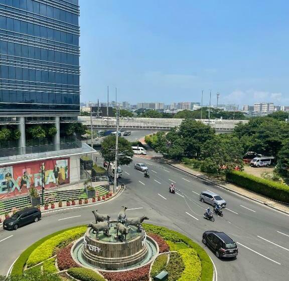 Apartamento 1 Dormitório, 4j 150 Newport   Terminal3 Airport