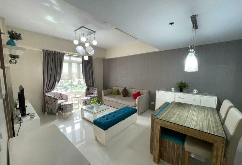 Apartamento 1 Dormitório, 4j 150 Newport   Terminal3 Airport