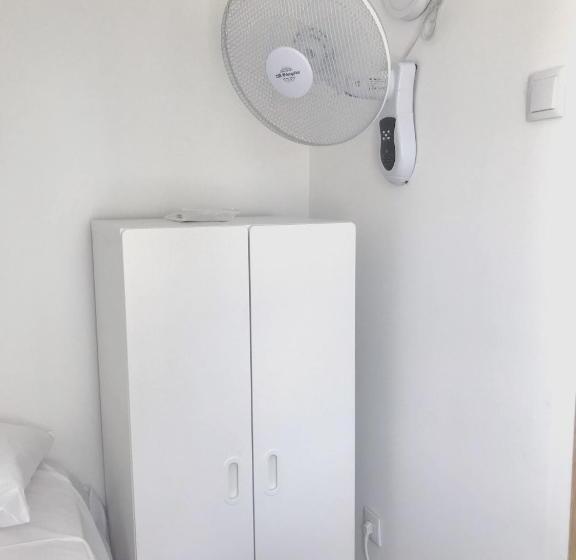اتاق استاندارد, Alfama Guest House