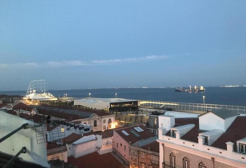 اتاق استاندارد, Alfama Guest House