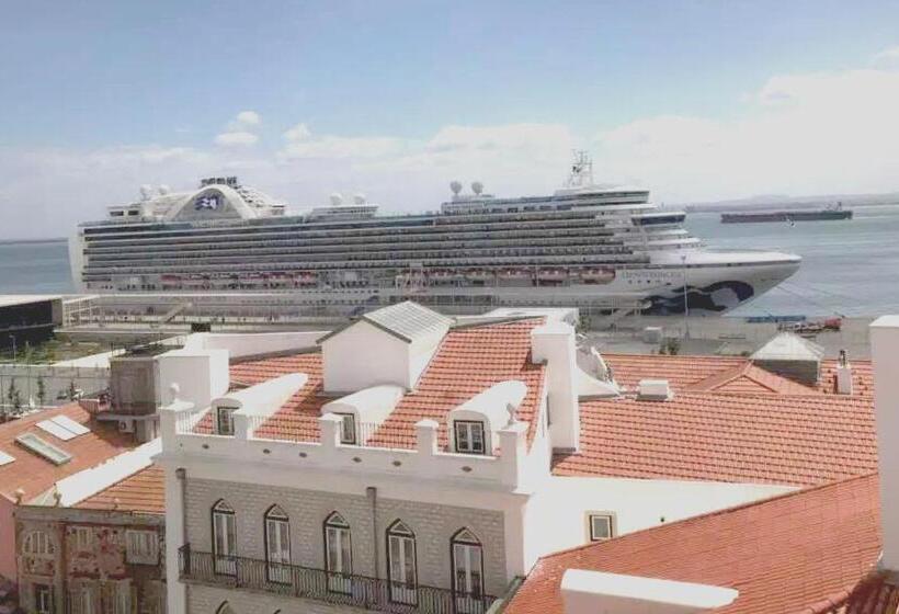 اتاق لوکس, Alfama Guest House