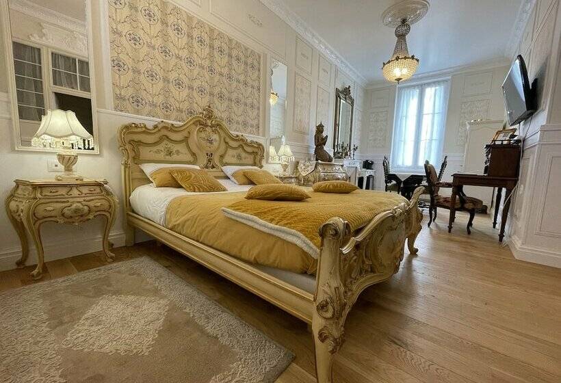 Номер Стандарт Вид на Сад, Le Domaine De Canesse
