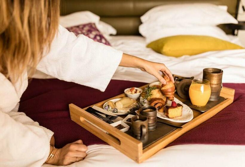 Номер Deluxe с Видом, Hôtel & Spa Version Maquis Citadelle