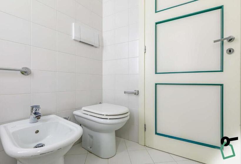 اتاق استاندارد با چشم‌انداز کوهستان, Hotiday Room Collection   Sauze Torre