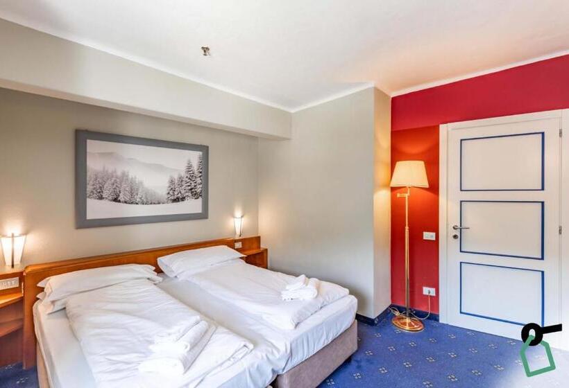 اتاق استاندارد چهار تخته, Hotiday Room Collection   Sauze Torre