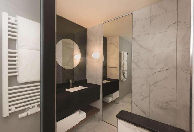 Студия Стандарт, Adina Apartment Hotel Nuremberg