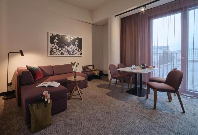 Апартаменты 2 Спальни, Adina Apartment Hotel Nuremberg