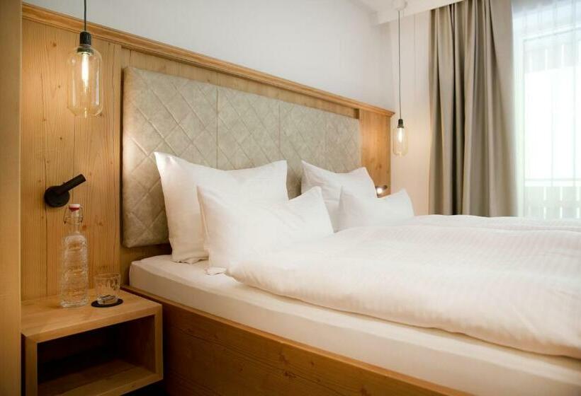 Номер Стандарт с Балконом, Boutiquehotel Hohes Licht