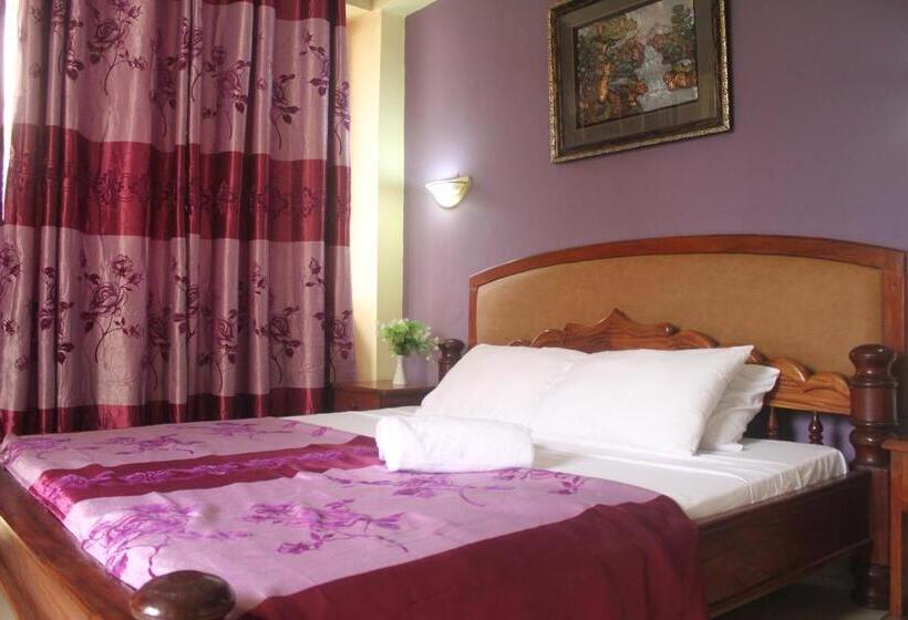 اتاق لوکس, Iris Hotel Dar Es Salaam