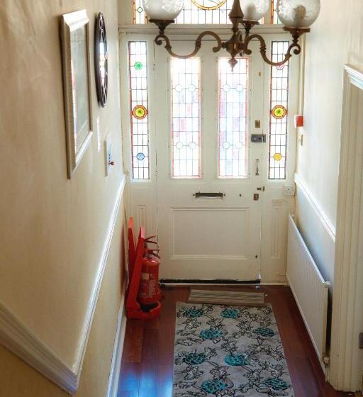 Семейный Номер Совместный Санузел, Victorian Woods Bnb
