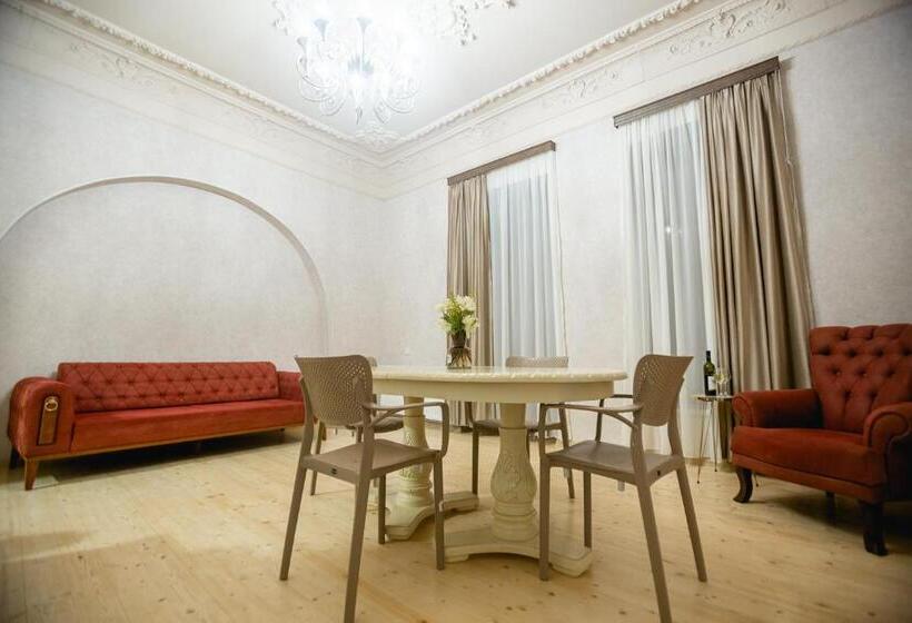 اتاق اکونومی, Moedani Very Center Apartments In Kutaisi