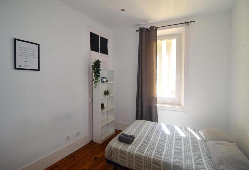 اتاق استاندارد, Embassy Arriaga Private Elegance Rooms In Stylish Shared Apartment