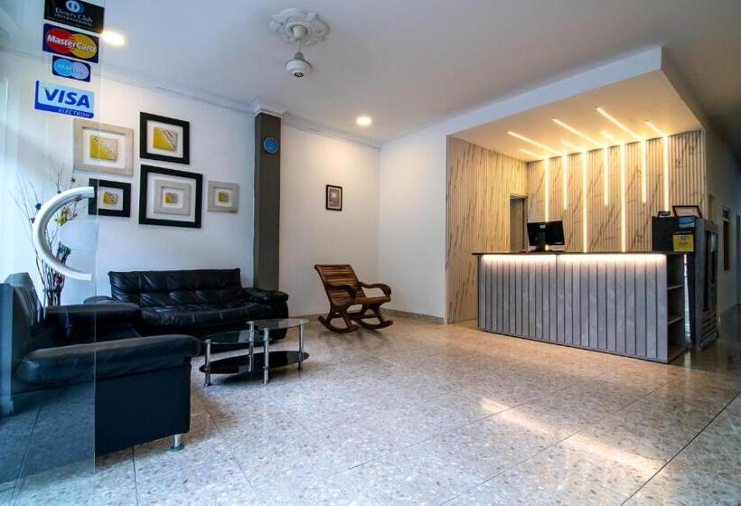 标准单人间, Montanar Home
