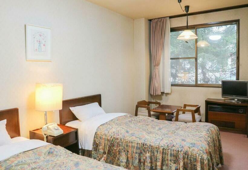 Quarto Estandar, Hakuba Park