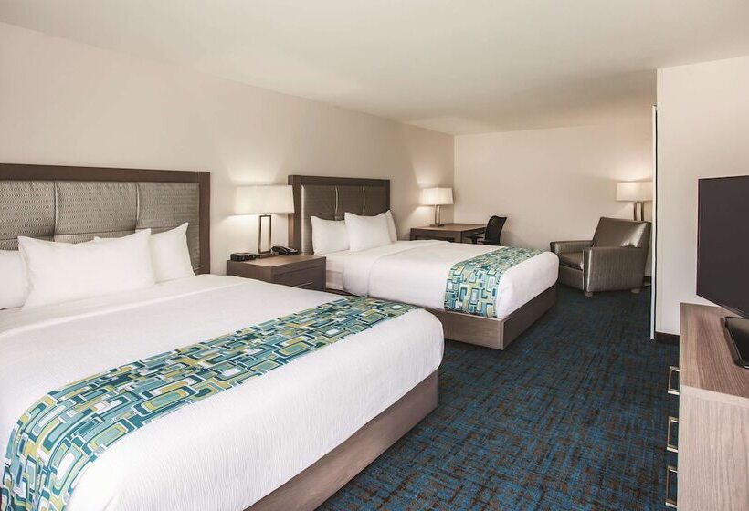 Люкс, La Quinta By Wyndham St. Paul Woodbury
