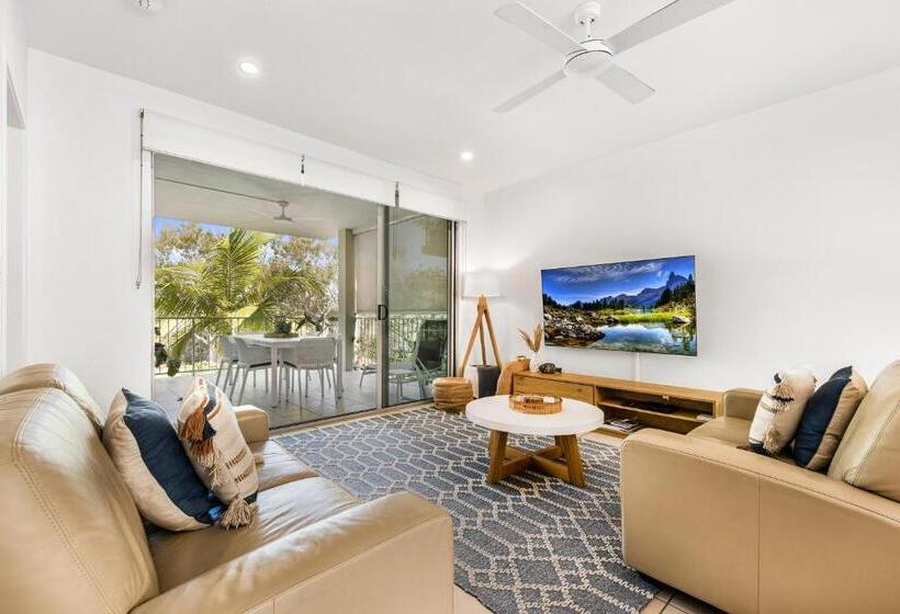 2 Bedroom Apartment with Views, Metzo Noosa Resort