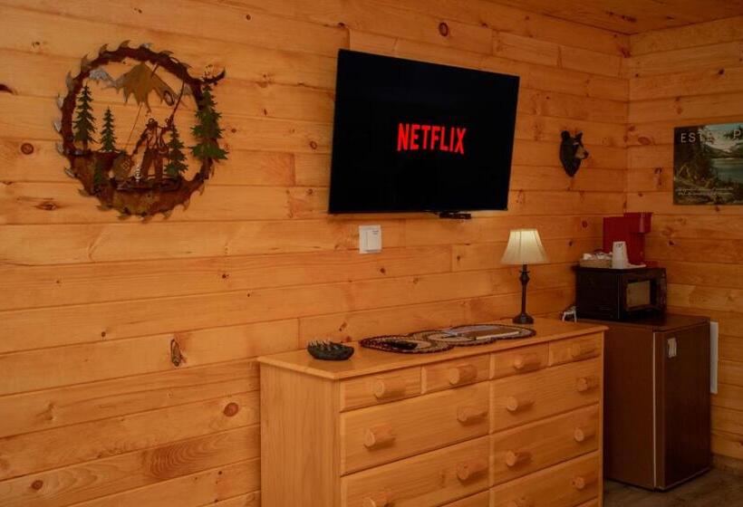 Номер Deluxe Кровать Кинг, Nicky's Resort