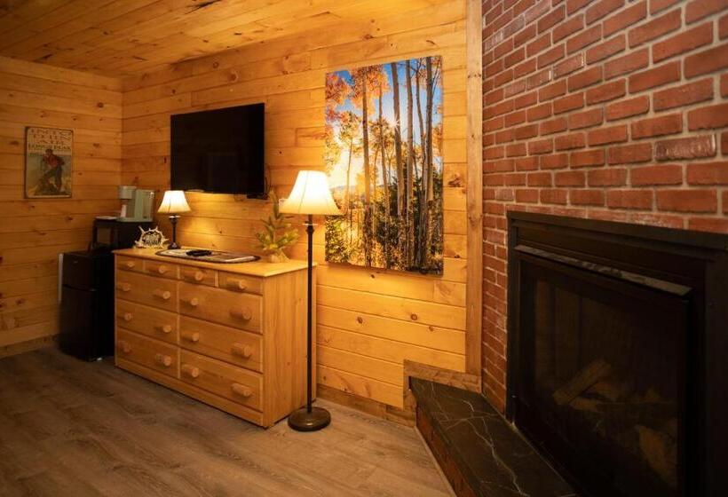 Номер Deluxe Кровать Кинг, Nicky's Resort