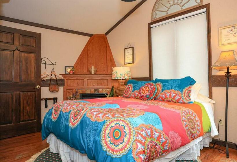 Номер Стандарт, Stone Chalet Bed & Breakfast Inn