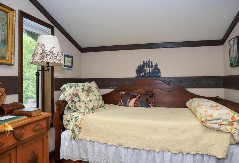 Номер Deluxe, Stone Chalet Bed & Breakfast Inn