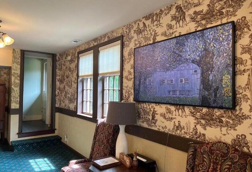 Family Suite, Stone Chalet Bed & Breakfast Inn