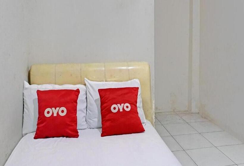 Номер Стандарт, Oyo Life 92684 Kost Mutiara Nirwana