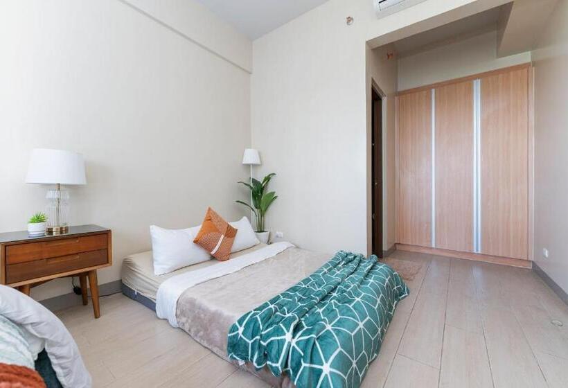 침실 1개 디럭스 아파트, Omp T1 6h, Free Beach & Pool Access, Near Airport, Fast Wifi, Netflix
