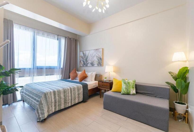침실 1개 디럭스 아파트, Omp T1 6h, Free Beach & Pool Access, Near Airport, Fast Wifi, Netflix