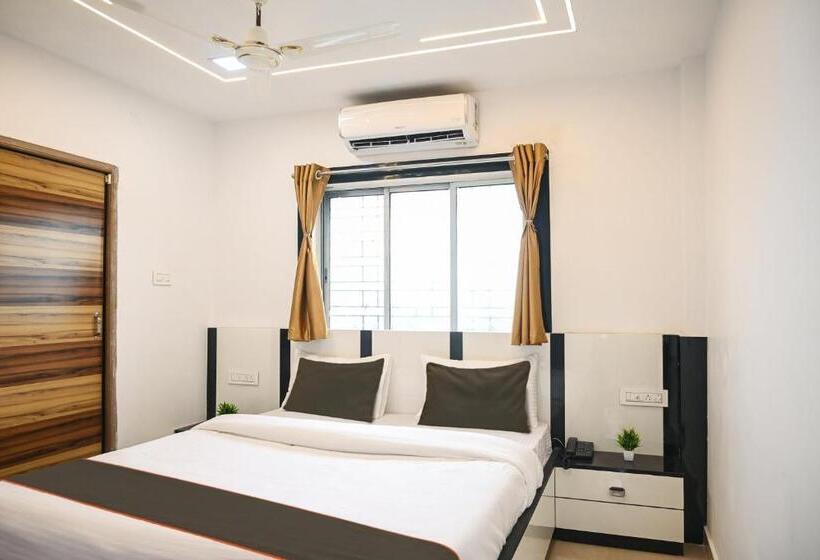 Quarto Estandar, Collection O Hotel Heritage Near Acropolis Mall