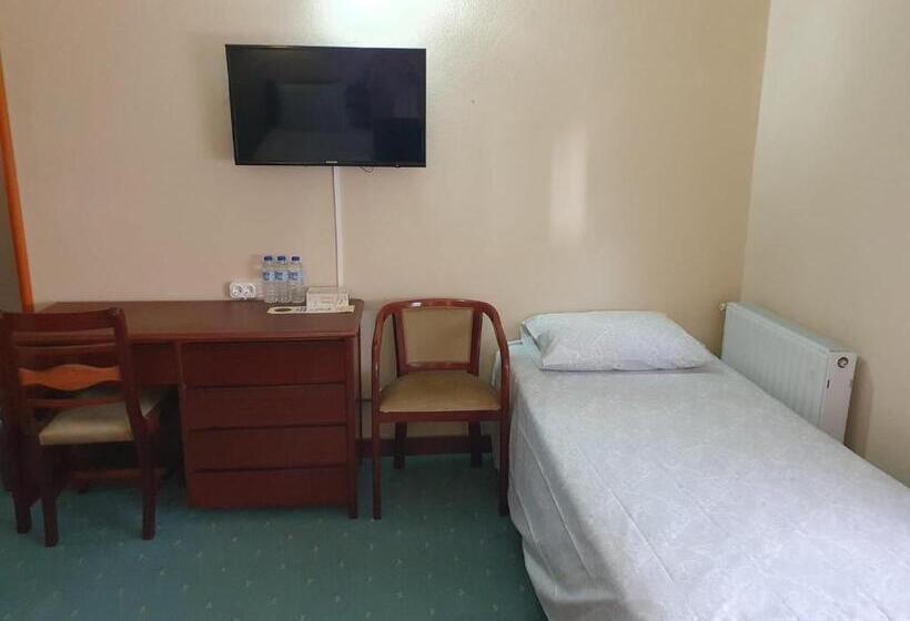 Трехместный Номер Базовый, Peninsular