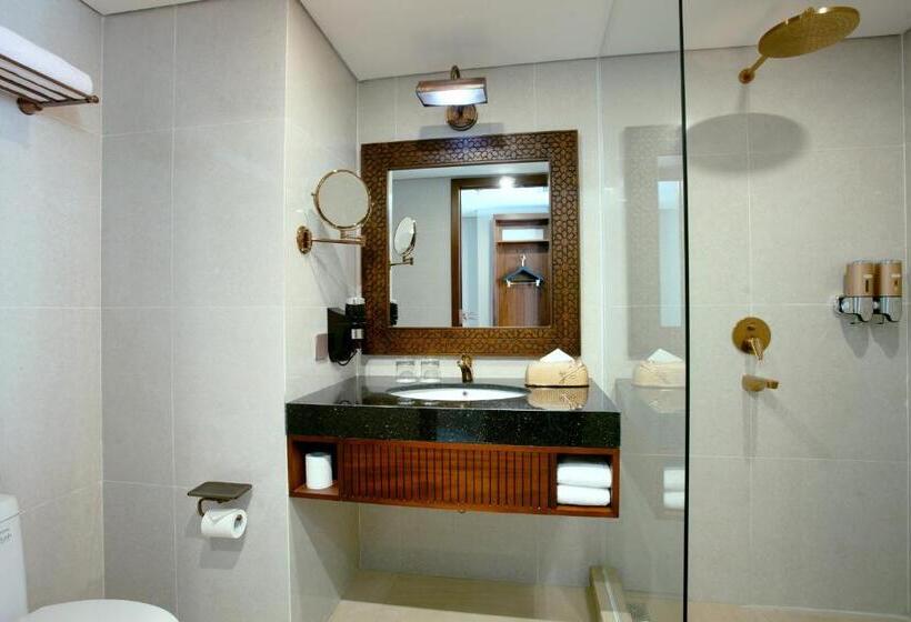 Номер Deluxe, Alhambra Hotel & Convention, Bw Signature Collection