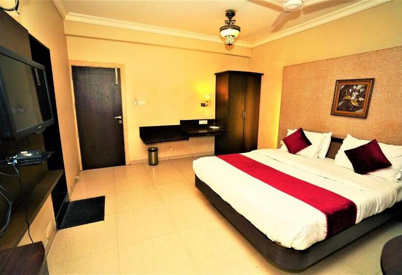 اتاق لوکس, New Hotel Europa Inn