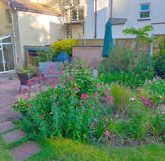 Номер Стандарт Трехместный, Portland House