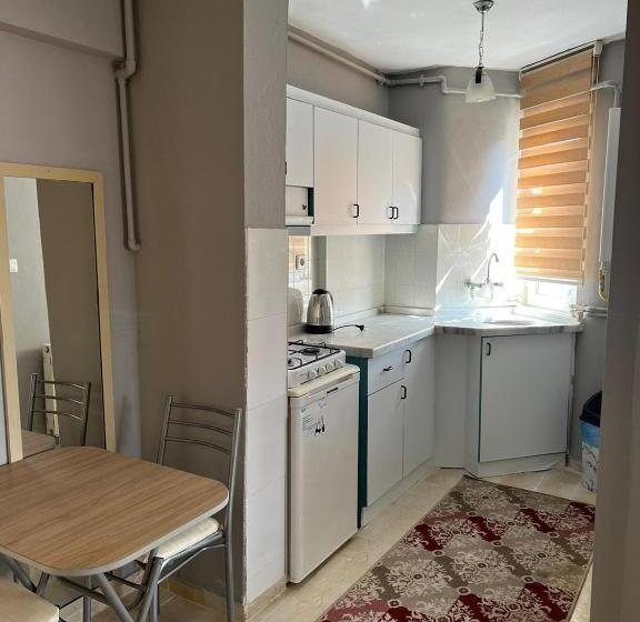 Апартаменты 1 Спальня с Балконом, Royal Bby Apart Otel