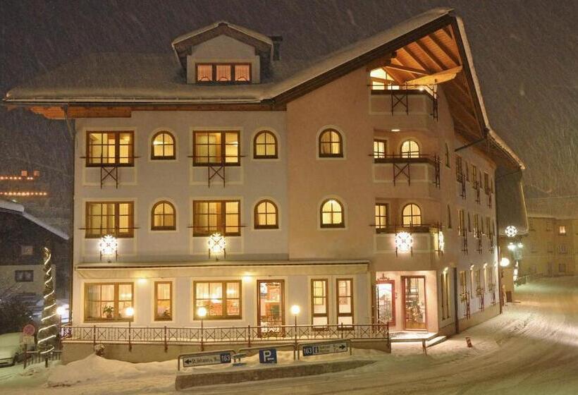 Люкс, Heart Hotel Himmelberg