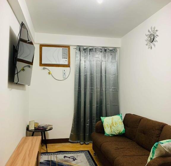 Семейный Номер, Italian Inspired Condo In Davao By Aag